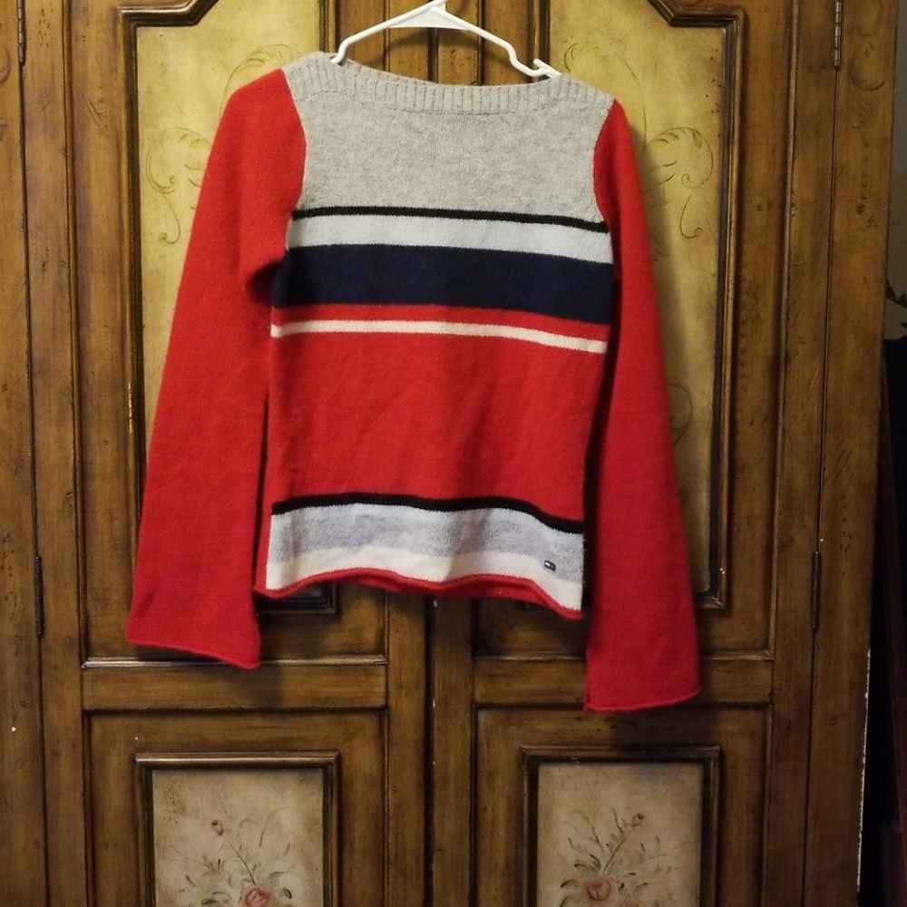 Tommy Jeans Large 100% Shetland Wool Sweat…